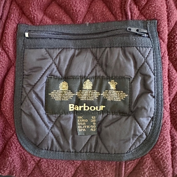 Barbour® Navy Women’s Fleece Betty Gilet/Liner - Picture 3 of 3